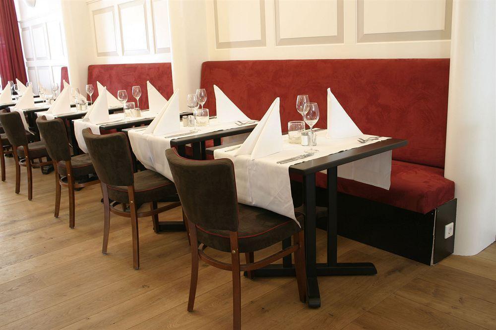 Brasserie Hotel De Nymph Brielle Luaran gambar